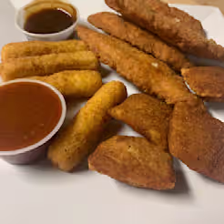 Pizza, Fingers & Sticks Combo
